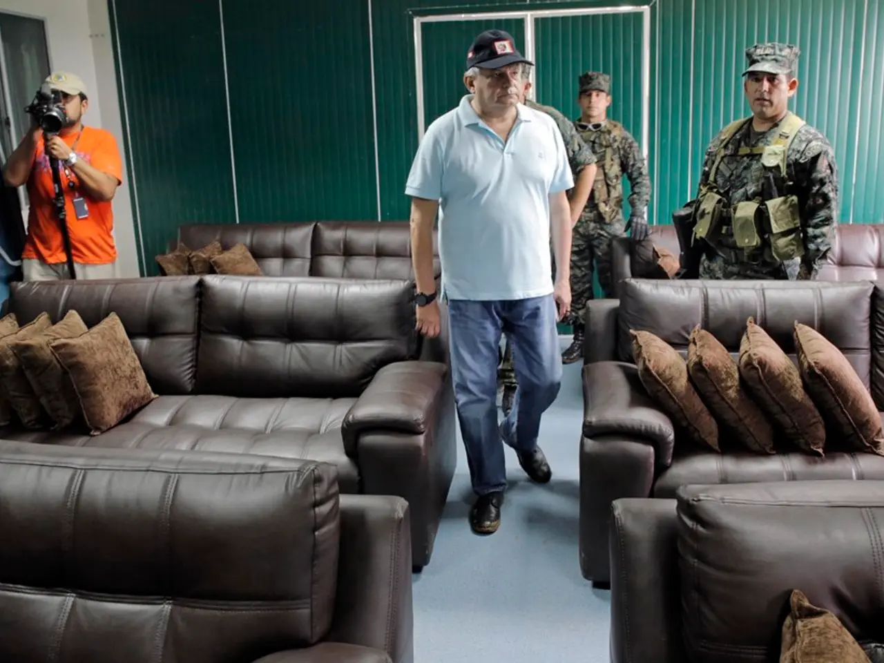 Protecting media production using a trust-free infrastructure