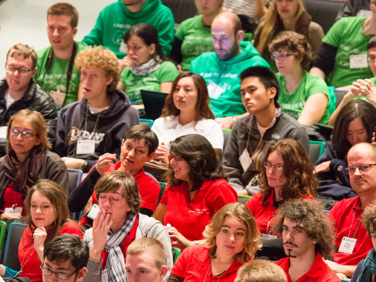 Strategies for Avoiding Digital Surveillance During Massive File Downloads