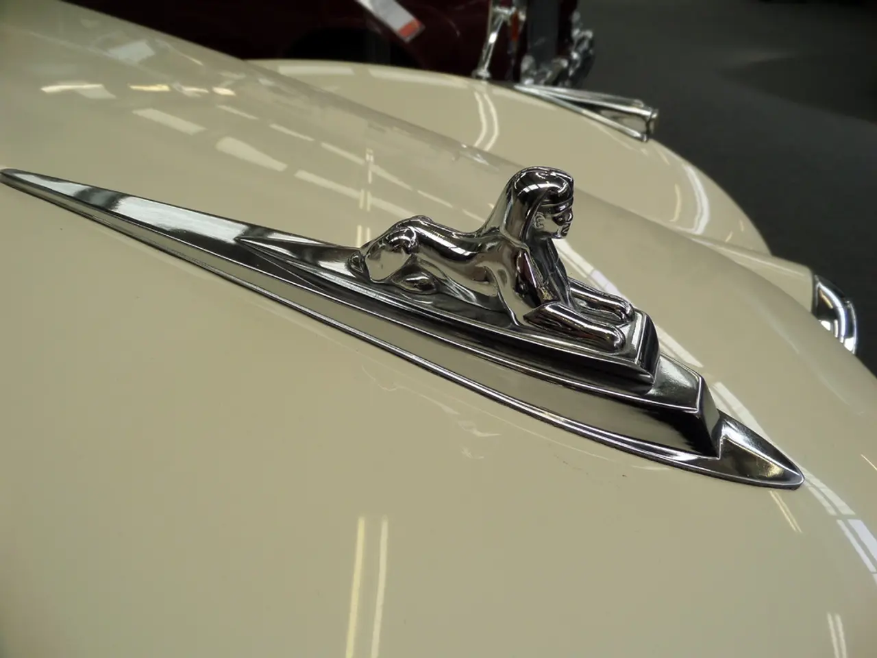 Renault Group and Geely join forces to establish cutting-edge Powertrain Technology Company through...