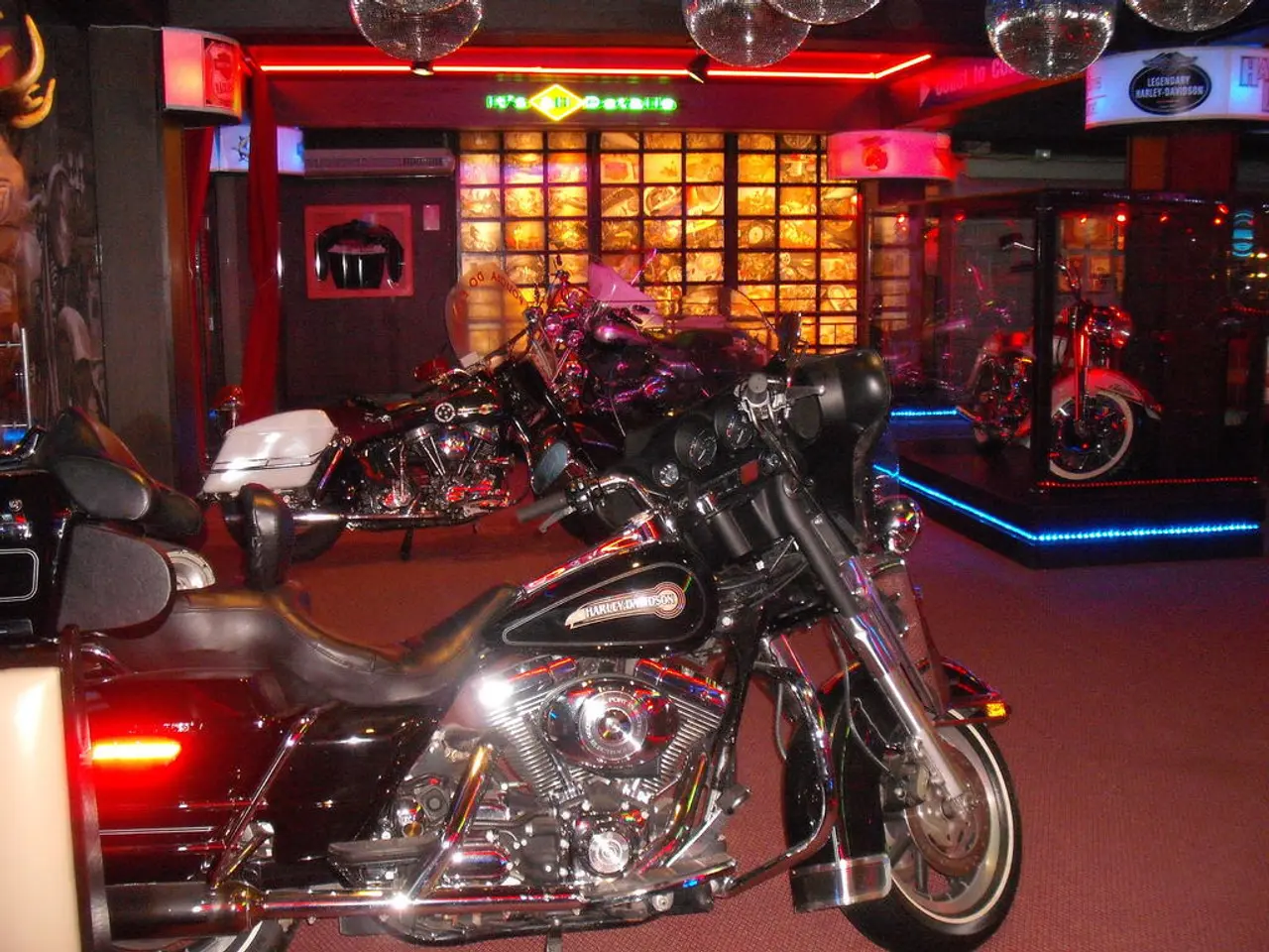 Evolution of Thailand's Popular Tuk-tuks: Transition from Smoky to Zero-Emission Vehicles