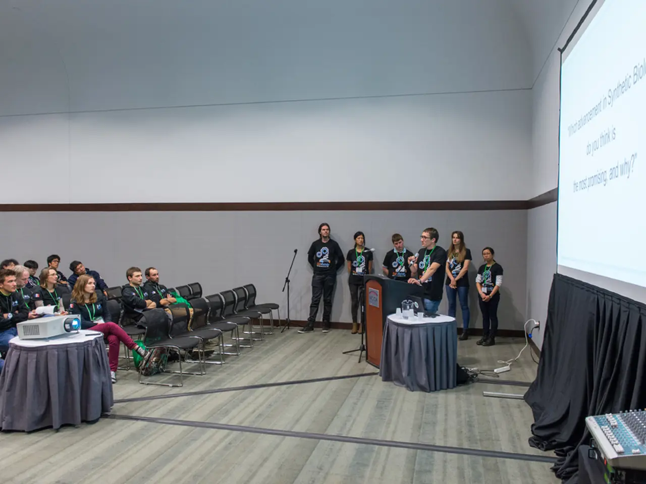 2024 Predictions for Hybrid Work Environments: Q-SYS Insights