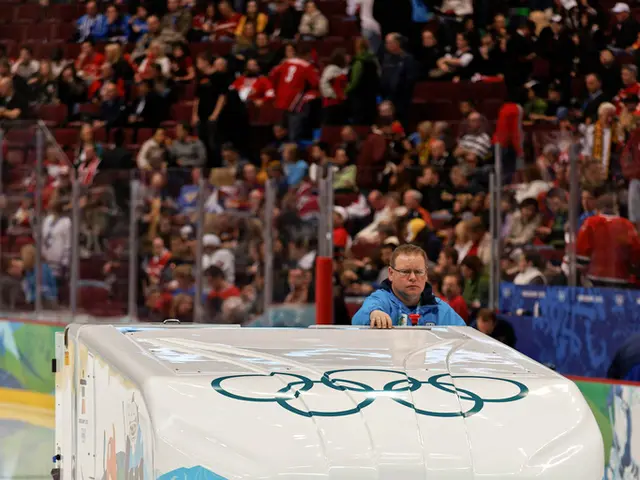 Diverse Exchange-Traded Funds (ETFs), including the MSCI World, provide ideal savings...