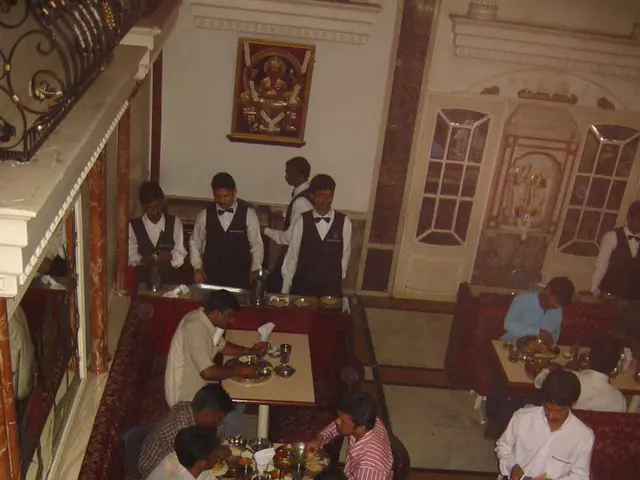 Food Delivery Revolution Profits through Ghost Kitchen Operations: An Explanation