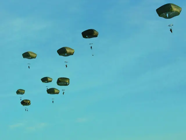 Immersive Skydiving Experience: The Emergence of Parachute-less Skydiving Techniques in Virtual...