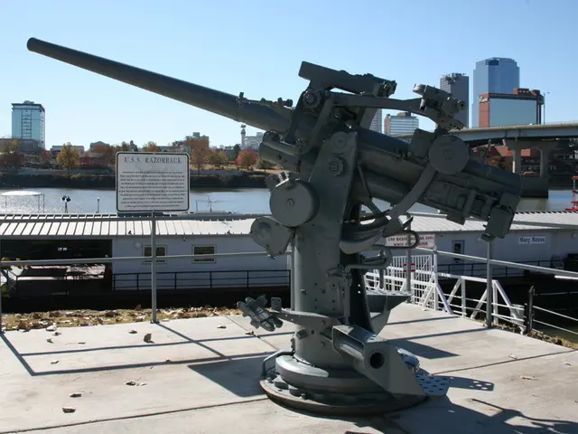 Border Control Administrator Visits Nuwaiseeb Port, Emphasizes Supervision and Technological...