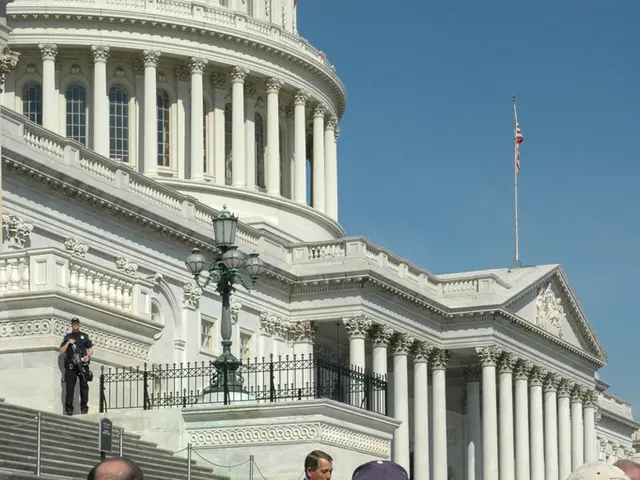 Strategies for Enhancing Security Management in Expansive Corporate Business Complexes