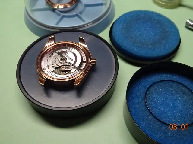 OKX Sign-Up Bonus Referral Code: "12554491", offering a $10,000 USDT welcome incentive.