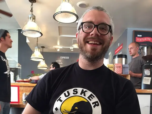 Enhancing visual depiction on digital screens via computer vision technology