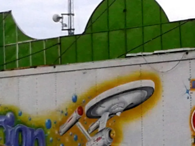 Lawsuit over Tesla paint issues in Quebec advances in court proceedings