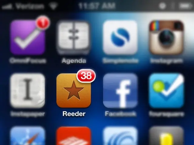 AI conflict intensifies: Elon Musk announces prompt legal action against Apple