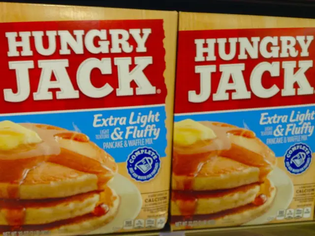 Cisco's Executive, Chambers, Declares No Imminent Danger from 'Virtual Network' peril